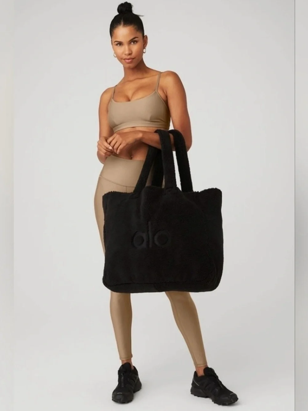 ALO Yoga Black Plush Sherpa Tote Bag - Picture 1 of 11